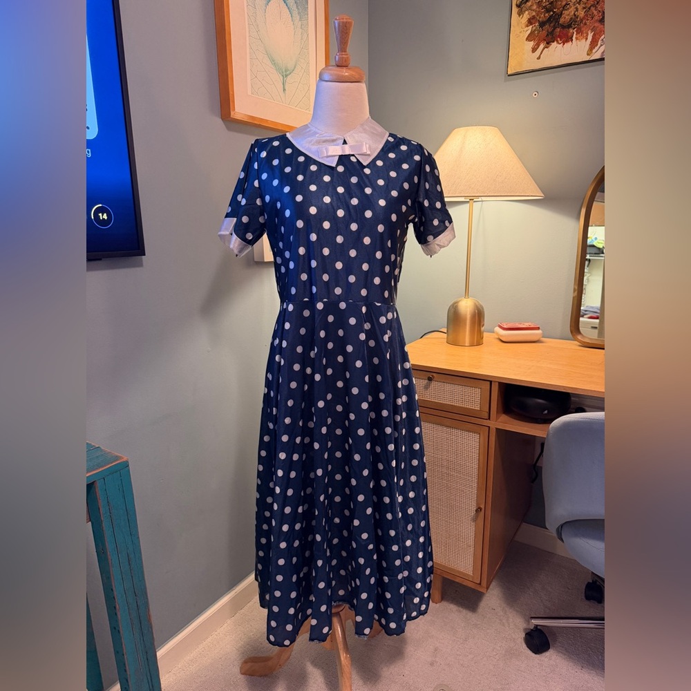 “I Love Lucy” Costume - Navy Polka Dot Dress